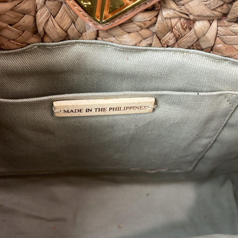 NWT | Chic Aranáz Straw Bag with Removable Orange Strap - Picture 5 of 6